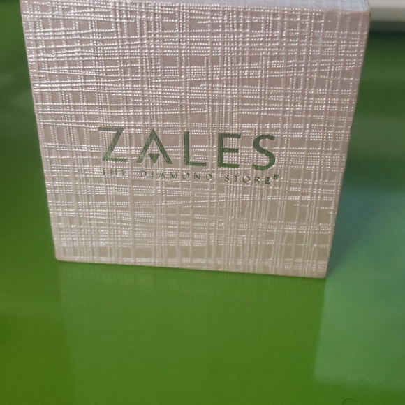 Mens titanium wedding band - Picture 5 of 5